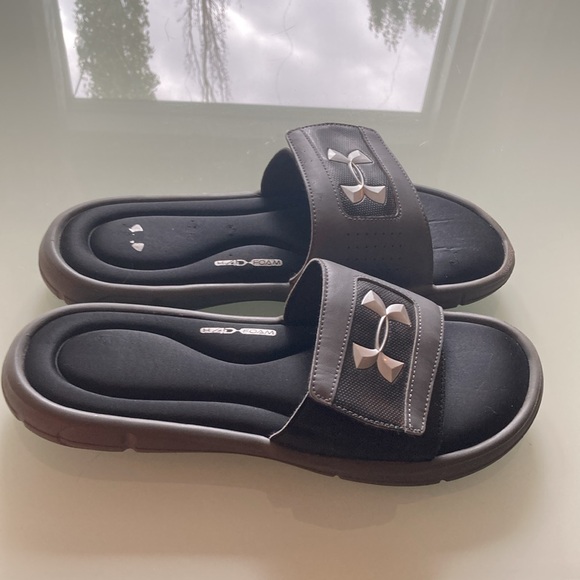 EUC Under Armour slides sandals. Grey, black and silver. Size 11 Mens. - Picture 2 of 5